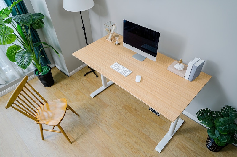 modish standing desk