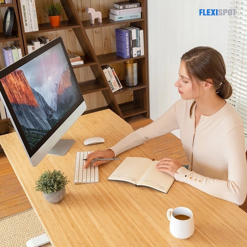 Kana Bamboo Standing Desk