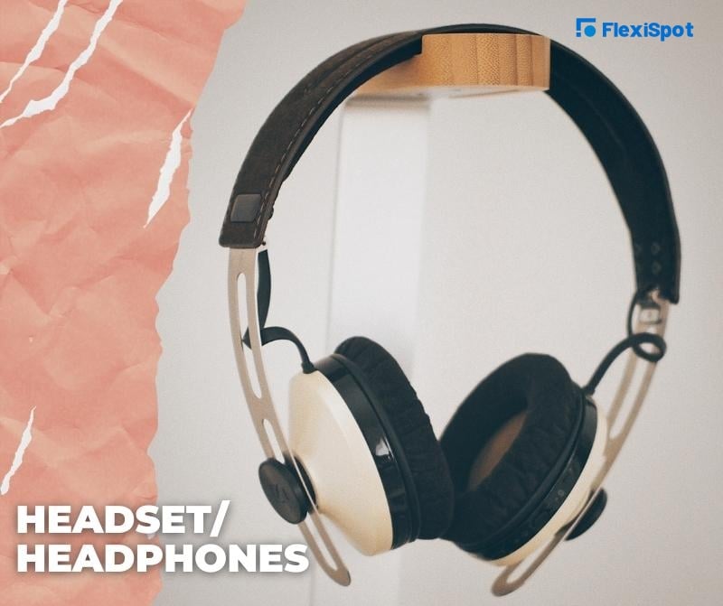 A Headset/Headphones