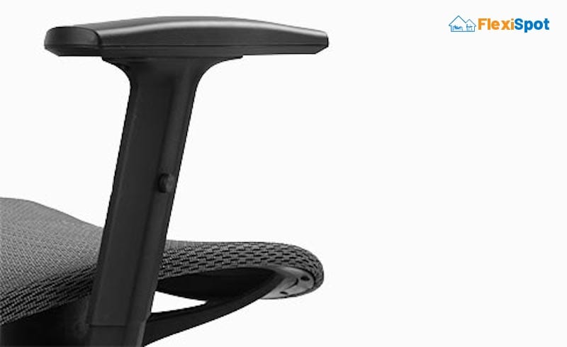 What to Look for When Buying An Ergonomic Office Chair with Armrests