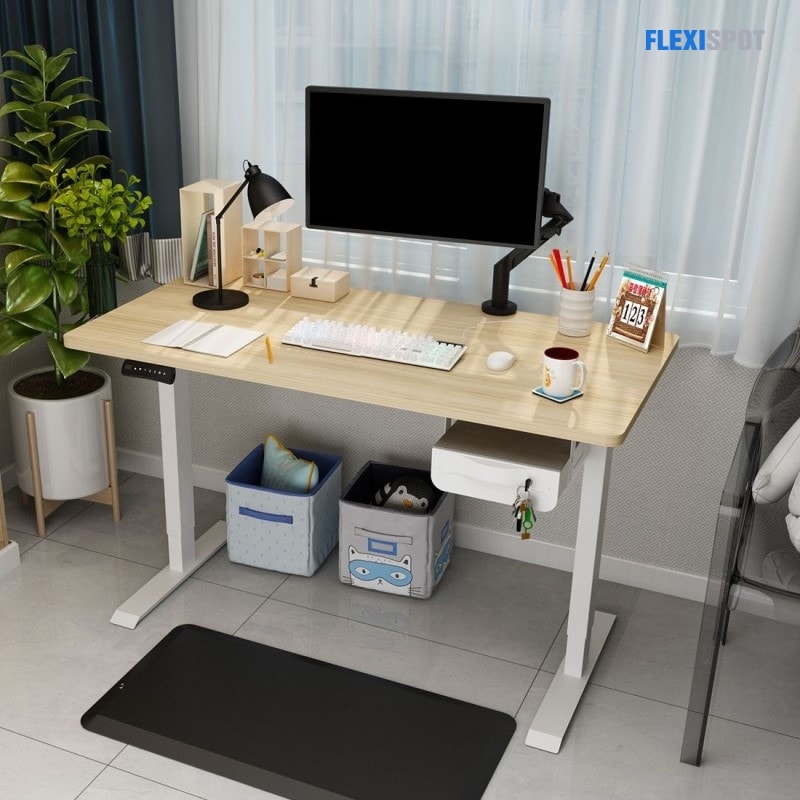 ergonomic office