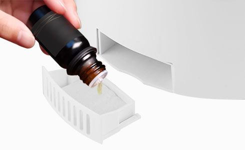 Add a few drops of your favorite essential oil to the aroma box to relax with your favorite fragrances.