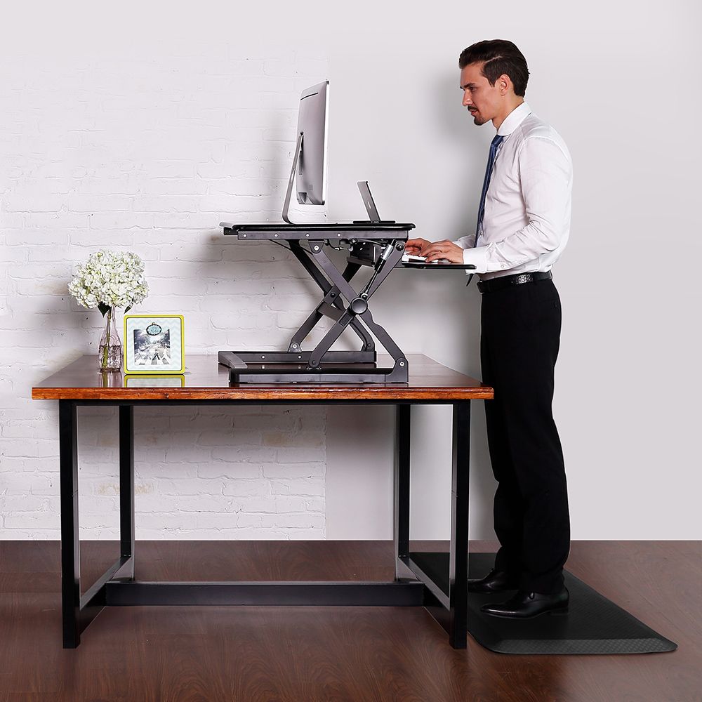 how to stand at standing desk